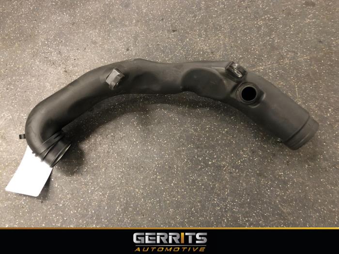 Gebrauchte Intercooler Rohr Volkswagen Caddy III (2KA,2KH,2CA,2CH) 1.9 TDI Preis € 32,98 Margenregelung angeboten von Gerrits Automotive BV