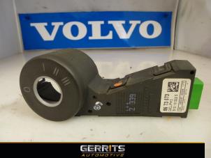 Used Antenna (miscellaneous) Volvo V70 (SW) 2.4 D5 20V AWD Price € 21,98 Margin scheme offered by Gerrits Automotive