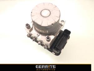 Begagnade ABS-pump Volkswagen Golf VII Variant (AUVV) 1.6 TDI BMT 16V Pris € 299,99 Marginaltabell erbjuds av Gerrits Automotive BV