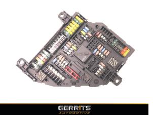 Used Fuse box BMW X3 (F25) xDrive30d 24V Price € 164,98 Margin scheme offered by Gerrits Automotive