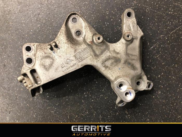 Used Engine mount Renault Megane IV Estate (RFBK) 1.6 Energy dCi 130 Price € 32,98 Margin scheme offered by Gerrits Automotive BV
