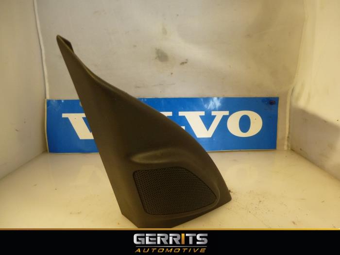 Speaker cap from a Volvo V70 (BW) 2.0 D 16V 2009