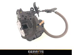 Used Rear door mechanism 4-door, right Renault Clio V (RJAB) 1.6 E-Tech 140 16V Price € 54,98 Margin scheme offered by Gerrits Automotive