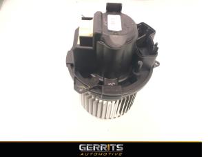 Used Heating and ventilation fan motor Renault Clio V (RJAB) 1.6 E-Tech 140 16V Price € 82,48 Margin scheme offered by Gerrits Automotive