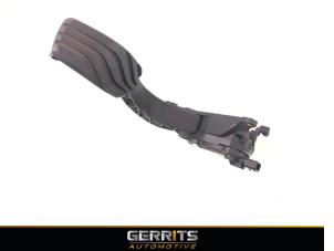 Used Accelerator pedal Renault Clio V (RJAB) 1.6 E-Tech 140 16V Price € 54,98 Margin scheme offered by Gerrits Automotive
