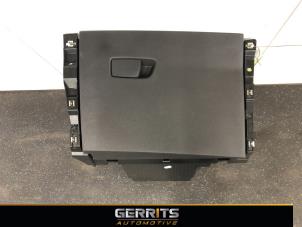 Used Glovebox Renault Clio V (RJAB) 1.6 E-Tech 140 16V Price € 109,98 Margin scheme offered by Gerrits Automotive