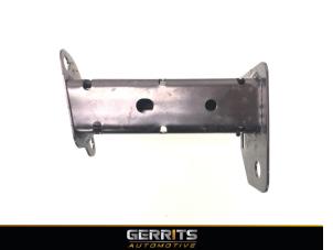 Used Front part support Renault Clio V (RJAB) 1.6 E-Tech 140 16V Price € 82,48 Margin scheme offered by Gerrits Automotive