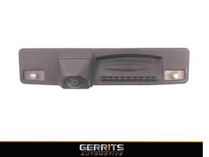 Używane Kamera cofania Ford Fiesta 7 1.0 EcoBoost 12V 100 Cena € 219,98 Procedura marży oferowane przez Gerrits Automotive