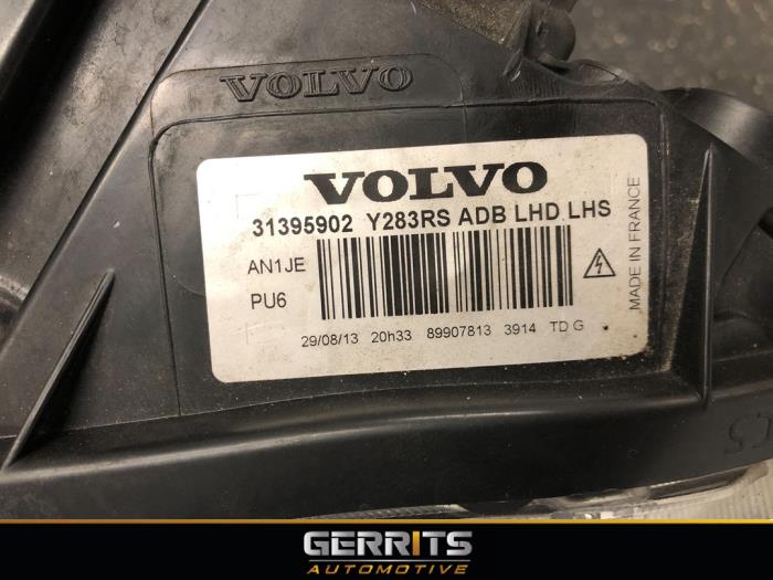 Phare gauche d'un Volvo V60 I (FW/GW) 1.6 T4 16V 2013