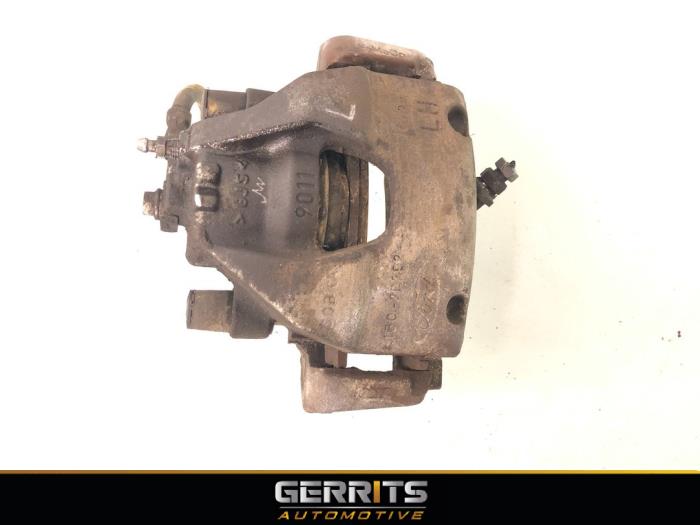Gebrauchte Bremszange links vorne Ford Fiesta 7 1.0 EcoBoost 12V 100 Preis € 38,48 Margenregelung angeboten von Gerrits Automotive BV