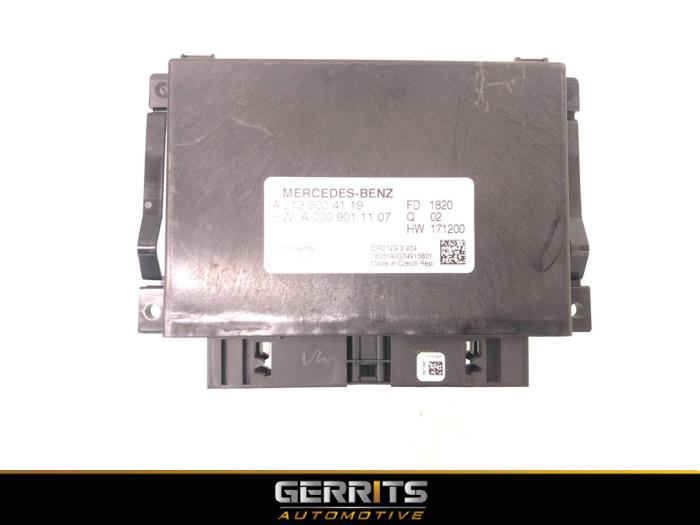 Used Automatic gearbox computer Mercedes A (177.0) 2.0 A-250 Turbo 16V Price € 109,98 Margin scheme offered by Gerrits Automotive BV