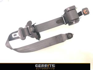Used Rear seatbelt, left Hyundai iX35 (LM) 1.6 GDI 16V Price € 54,98 Margin scheme offered by Gerrits Automotive