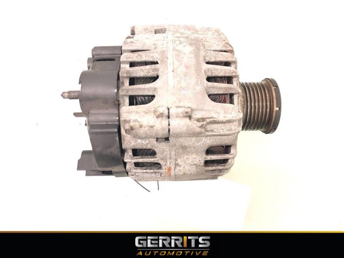 Begagnade Dynamo Renault Captur I (2R) 1.2 TCE 16V EDC Pris € 54,98 Marginaltabell erbjuds av Gerrits Automotive BV