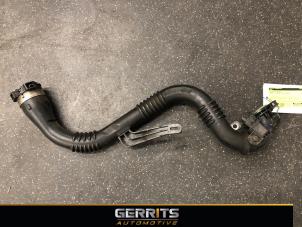 Used Intercooler tube Renault Captur (2R) 1.2 TCE 16V EDC Price € 29,99 Margin scheme offered by Gerrits Automotive