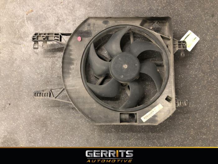 Cooling fans Opel Vivaro 1.9 DI 91168027 Gerrits Automotive