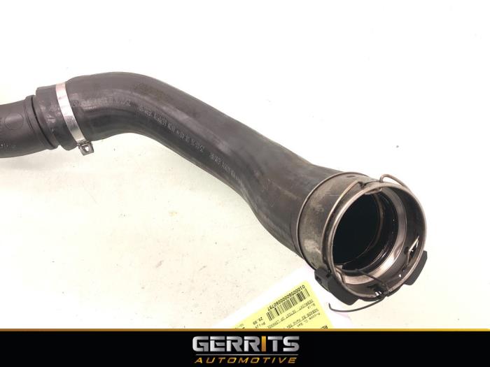 Intercooler hose from a Renault Captur (2R) 0.9 Energy TCE 12V 2016