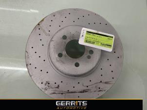 Used Front brake disc Mercedes E (W213) E-350d 3.0 V6 24V Price € 66,53 Inclusive VAT offered by Gerrits Automotive