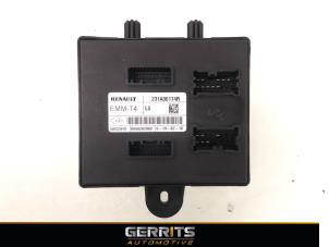Used Power steering computer Renault Captur (2R) 0.9 Energy TCE 12V Price € 82,48 Margin scheme offered by Gerrits Automotive