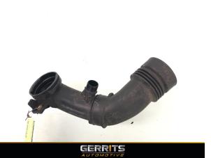 Used Air intake hose Citroen C4 Picasso (3D/3E) 1.6 e-HDi 115 Price € 21,98 Margin scheme offered by Gerrits Automotive