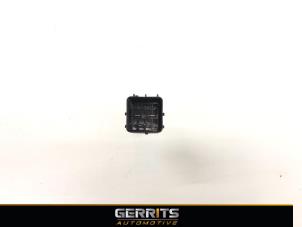 Usagé Relais préchauffage Citroen C4 Picasso (3D/3E) 1.6 e-HDi 115 Prix € 10,98 Règlement à la marge proposé par Gerrits Automotive