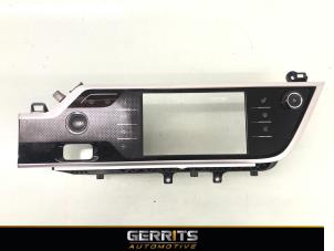 Używane Jednostka multimedialna Citroen C4 Picasso (3D/3E) 1.6 e-HDi 115 Cena € 82,48 Procedura marży oferowane przez Gerrits Automotive