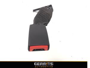 Used Rear seatbelt buckle, left Fiat 500C (312) 0.9 TwinAir 85 Price € 16,48 Margin scheme offered by Gerrits Automotive