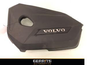 Używane Pokrywa silnika Volvo V60 I (FW/GW) 1.6 T4 16V Cena € 34,95 Procedura marży oferowane przez Gerrits Automotive