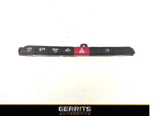 Used Panic lighting switch Fiat Doblo Cargo (263) 1.3 D Multijet Price € 53,22 Inclusive VAT offered by Gerrits Automotive