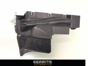Used Air funnel Ford Transit Connect (PJ2) 1.5 TDCi Price € 33,25 Inclusive VAT offered by Gerrits Automotive