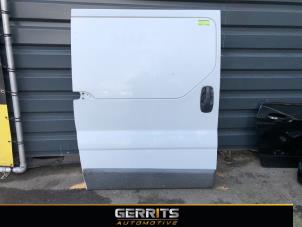 Used Sliding door, right Opel Vivaro 1.9 DI Price € 332,73 Inclusive VAT offered by Gerrits Automotive