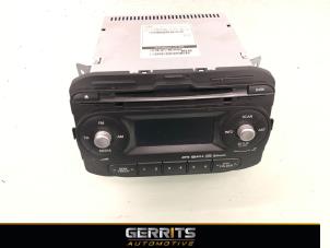 Used Radio CD player Kia Picanto (TA) 1.0 12V Price € 164,98 Margin scheme offered by Gerrits Automotive