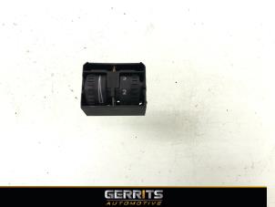 Used AIH headlight switch Volkswagen Touran (1T3) 1.2 TSI Price € 21,98 Margin scheme offered by Gerrits Automotive