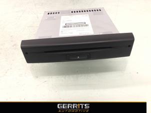 Used CD player Peugeot 208 I (CA/CC/CK/CL) 1.2 Vti 12V PureTech 82 Price € 109,98 Margin scheme offered by Gerrits Automotive