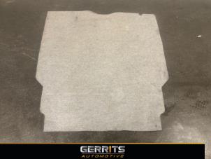 Used Floor panel load area Volvo S60 I (RS/HV) 2.4 D5 20V Price € 87,98 Margin scheme offered by Gerrits Automotive