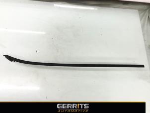 Used Frontscreen frame Opel Astra K Sports Tourer 1.2 Turbo 12V Price € 38,48 Margin scheme offered by Gerrits Automotive