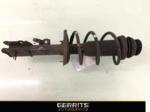 Used Front shock absorber rod, left Kia Venga 1.6 CVVT 16V Price € 71,48 Margin scheme offered by Gerrits Automotive