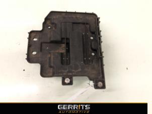 Used Battery box Kia Venga 1.6 CVVT 16V Price € 27,48 Margin scheme offered by Gerrits Automotive
