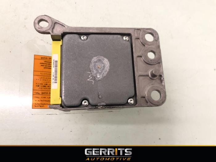 Airbag Module from a Nissan Note (E11) 1.6 16V 2008