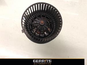 Used Heating and ventilation fan motor Citroen DS3 (SA) 1.2 12V PureTech 82 Price € 27,48 Margin scheme offered by Gerrits Automotive