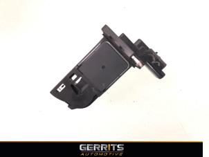 Used Air mass meter Peugeot 308 SW (L4/L9/LC/LJ/LR) 1.6 BlueHDi 120 Price € 19,99 Margin scheme offered by Gerrits Automotive