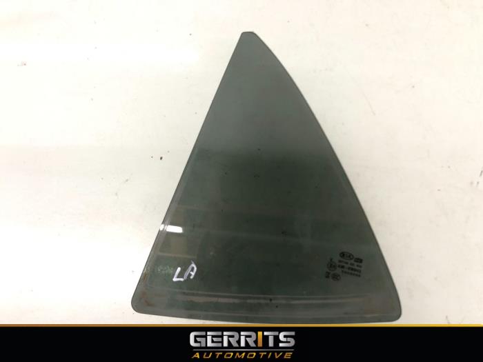 Usados Ventanilla triangular izquierda detrás Kia Picanto (JA) 1.0 T-GDI 12V Precio € 54,98 Norma de margen ofrecido por Gerrits Automotive BV