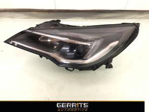 Used Headlight, left Opel Astra K Sports Tourer 1.2 Turbo 12V Price € 164,98 Margin scheme offered by Gerrits Automotive
