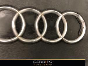 Abdeckblech Motor van een Audi A4 Cabrio (B7) 3.2 FSI V6 24V Quattro 2006