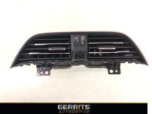 Used Dashboard vent Ford Focus 4 1.0 Ti-VCT EcoBoost 12V 100 Price € 54,98 Margin scheme offered by Gerrits Automotive