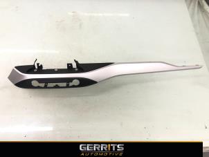 Used Dashboard decoration strip Ford Focus 4 1.0 Ti-VCT EcoBoost 12V 100 Price € 43,98 Margin scheme offered by Gerrits Automotive