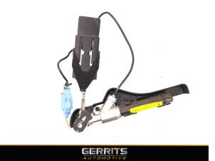 Used Seatbelt tensioner, right Citroen C2 (JM) 1.6 16V VTS Price € 27,48 Margin scheme offered by Gerrits Automotive