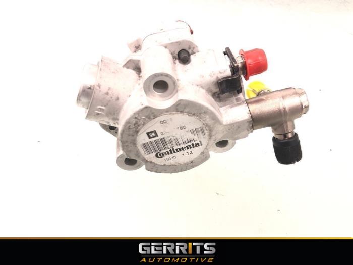 Mechanical fuel pump Opel Zafira 2.2 16V Direct Ecotec 24465785 Z22YH
