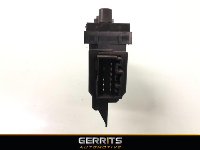 Electric window switch from a Volvo XC90 I 2.5 T 20V 2005