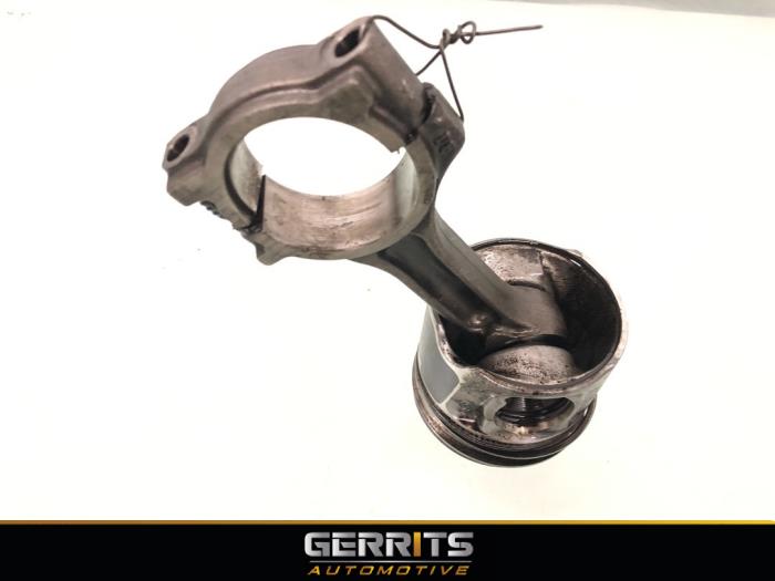 Usagé Piston Renault Trafic (1FL/2FL/3FL/4FL) 1.6 dCi 120 Twin Turbo Prix € 133,08 Prix TTC proposé par Gerrits Automotive BV