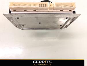 Used Air suspension module Mercedes S (W221) 3.5 S-400 24V BlueHybrid Price € 164,98 Margin scheme offered by Gerrits Automotive